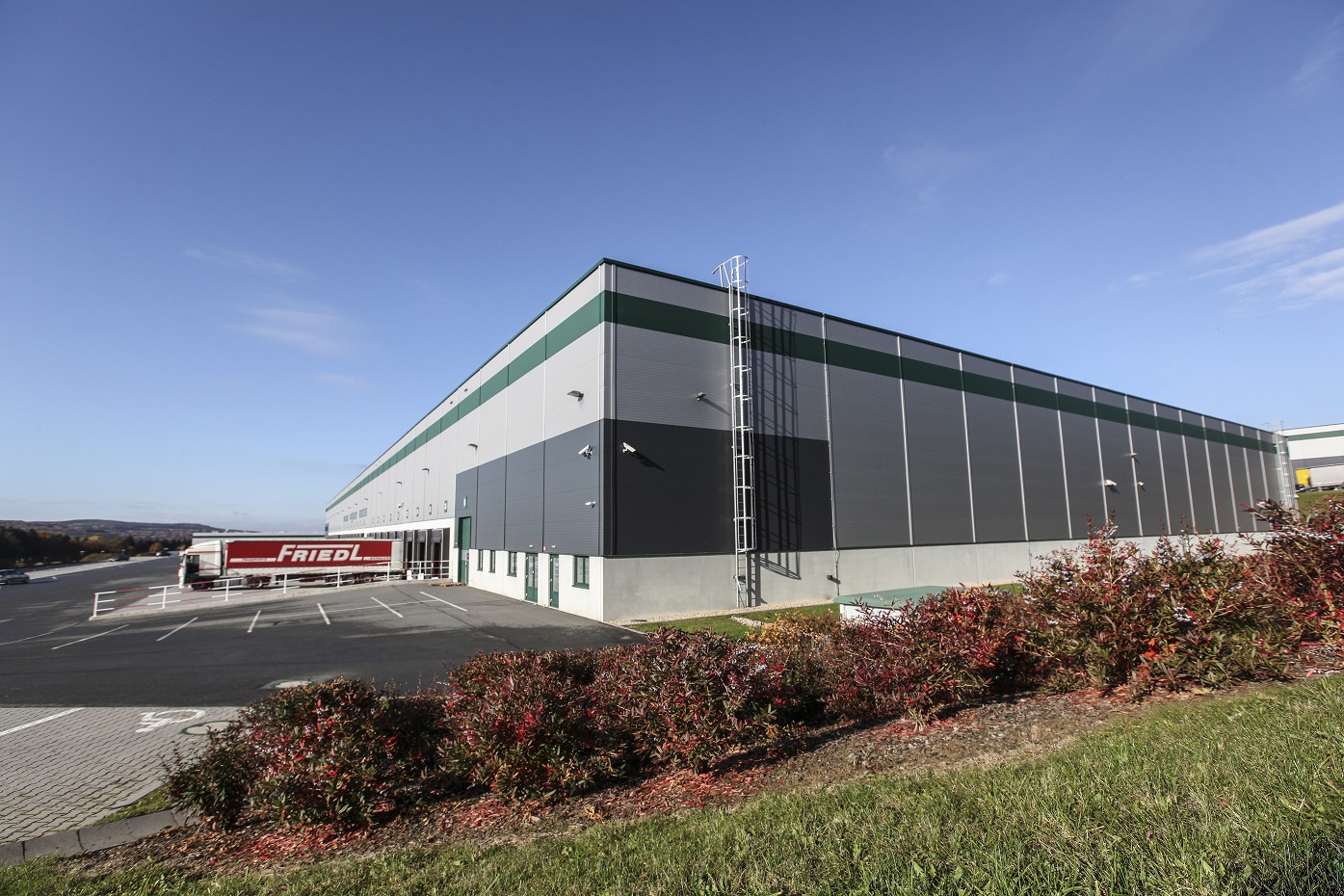 logistics park in Pilsen, warehouse in Pilsen, distribution center Pilsen