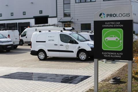 Prologis Solar Paving System, Hunagry Solar panels in logistic park