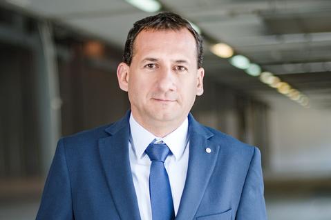Pawel Kowalczyk - Senior Property Manager - Prologis Polska Pawel Kowalczyk - Senior Property Manager - Prologis Polska